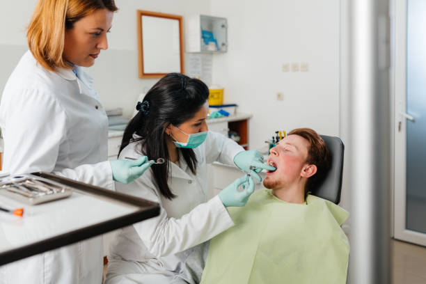 Best 24-Hour Emergency Dentist  in Sistersville, WV